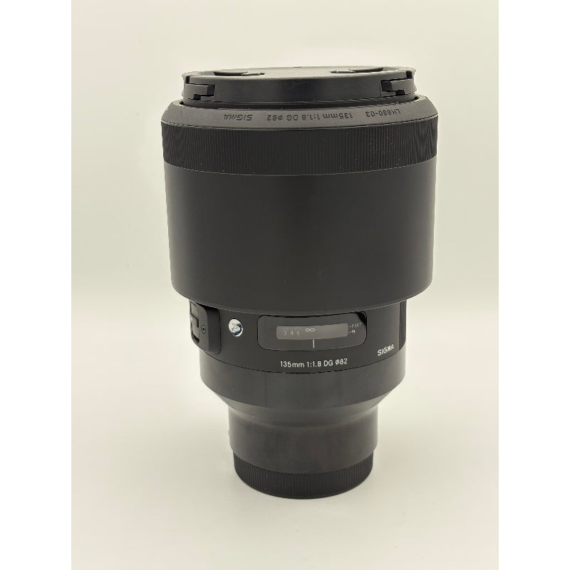 USED: Sigma 135mm f/1.8 DG HSM Art Len - Black - 10/10 - #53199402