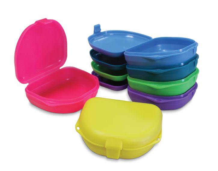 Regular Retainer Boxes, 12/Pkg