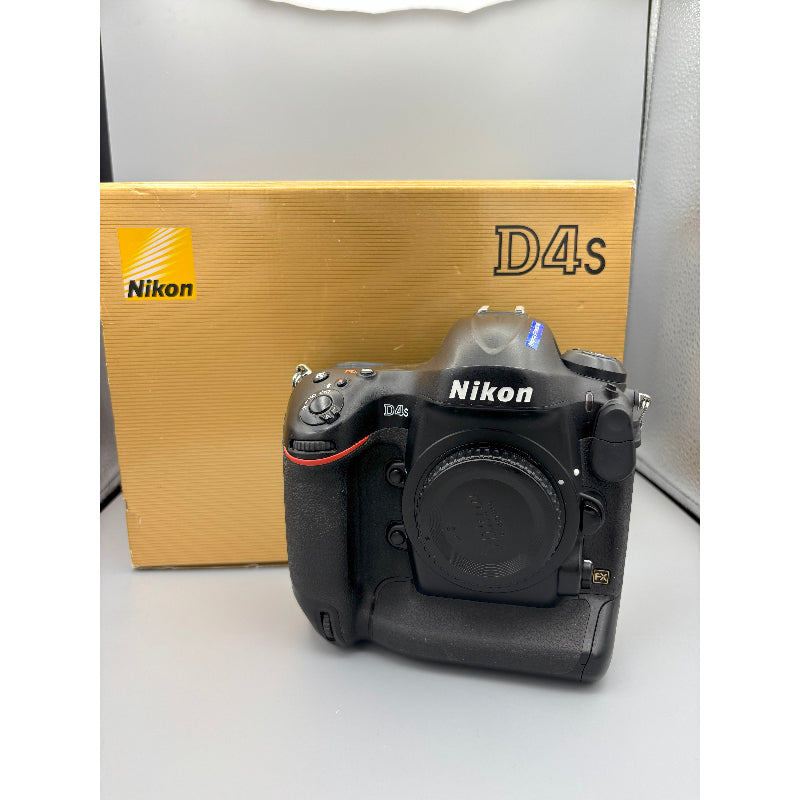 USED: Nikon D4S DSLR Camera - Body Only - Black - 4367 - 9/10 - #2003873