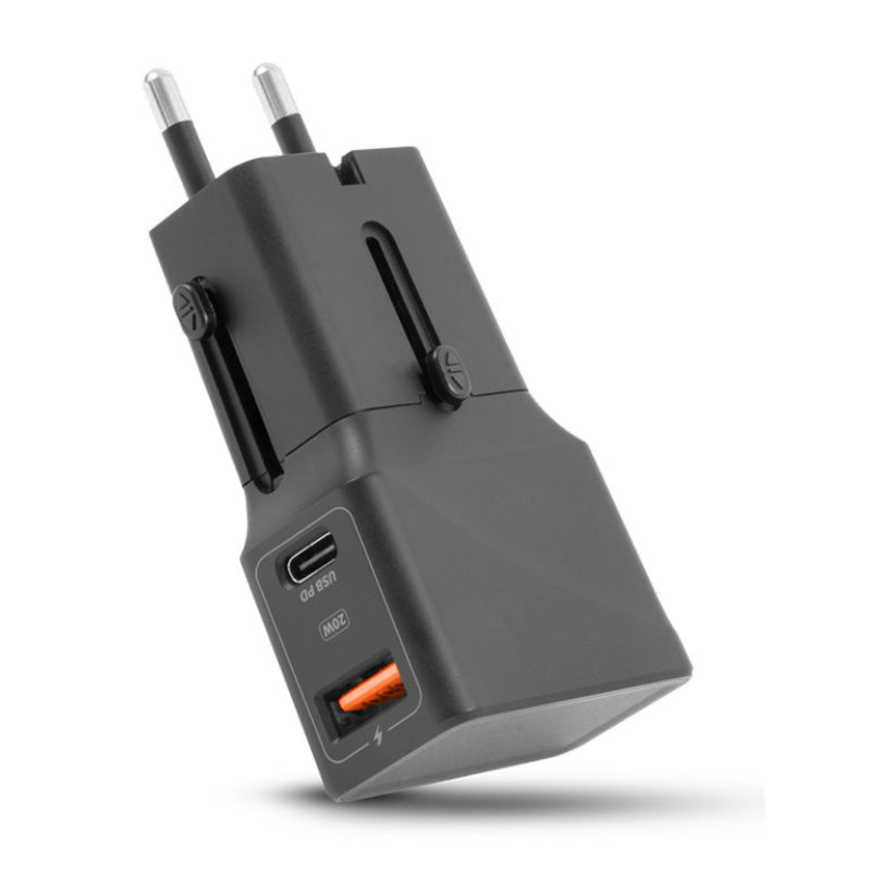 LOGiiX World Traveler Lite USB-A &amp; USB-C Power Adapter - Black - LGX-13875