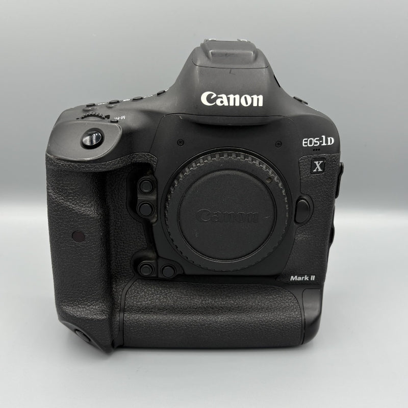 USED: Canon EOS-1D Mark II DSLR Camera Body - Black - 8/10 - #3101100041