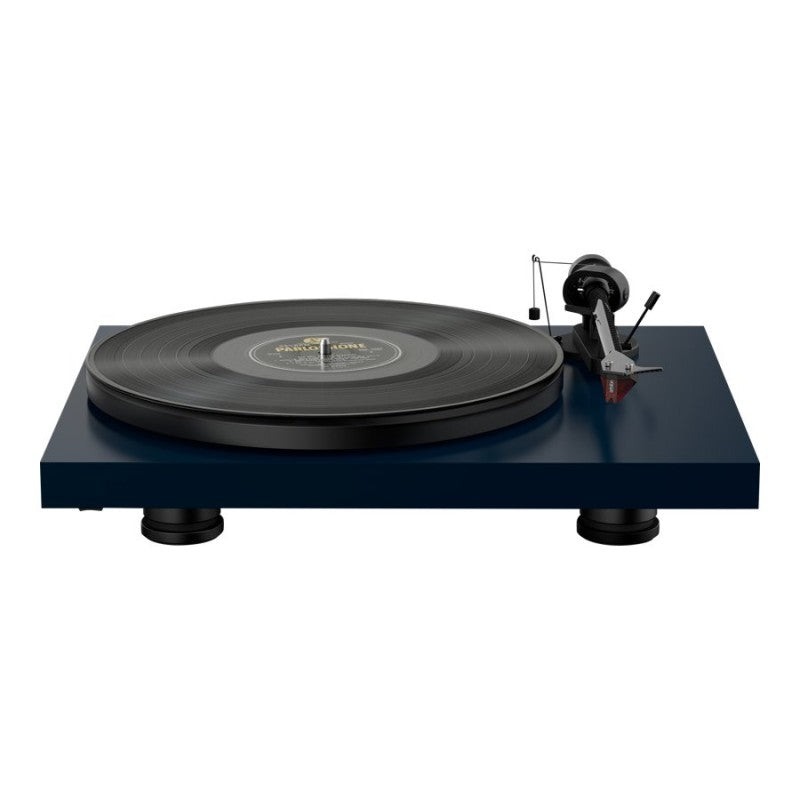 Pro-Ject Debut Carbon Evo Turntable
