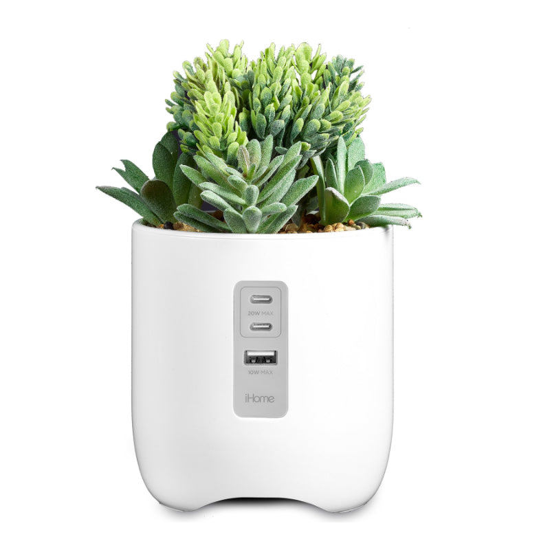 iHome Powerplant iPP45 USB-A &amp; 2 x USB-C Charging Station