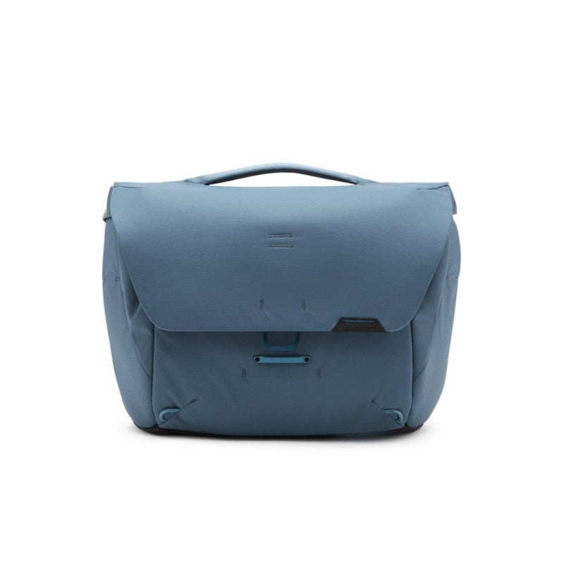 Peak Design Everyday Messenger for Camera with Lenses and Tablet / Notebook