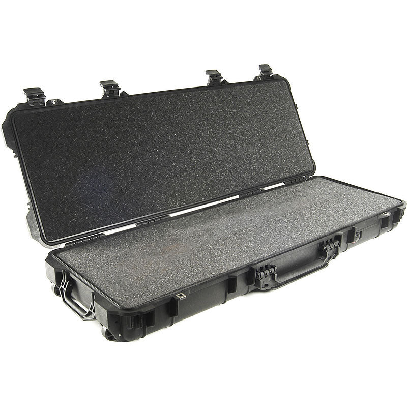 Pelican 1720 Case with Foam - Black - 1720-000-110
