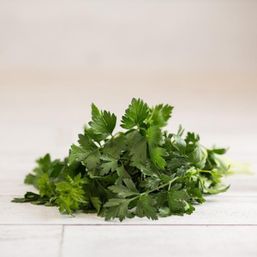 Various Farms - CAL/MX/OR Italian Parsley