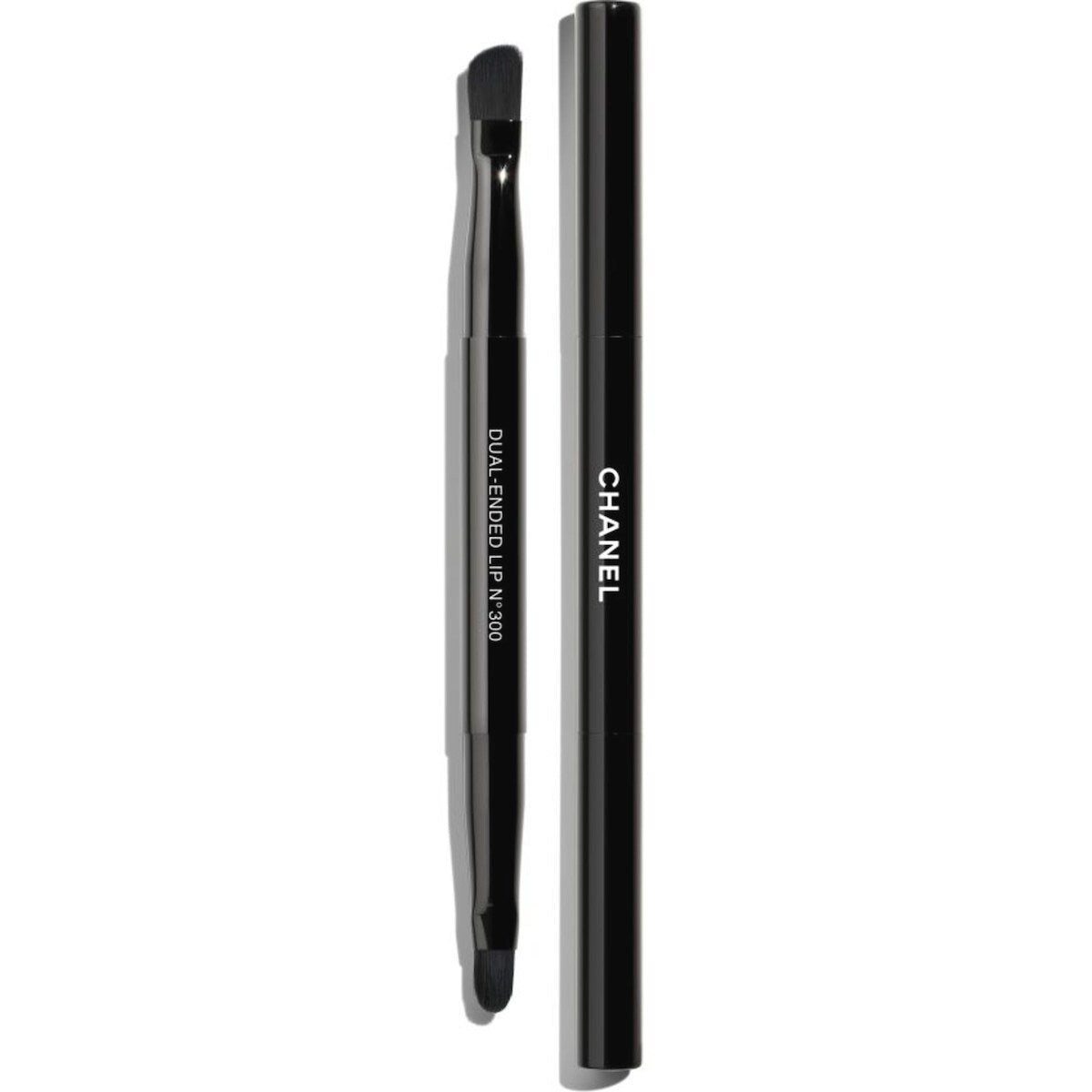DUAL-ENDED LIP BRUSH N°300 - Pinceau Duo Lèvres